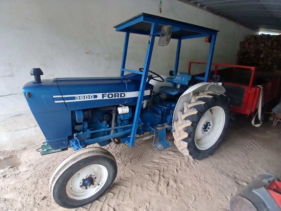 Trator ford 3600