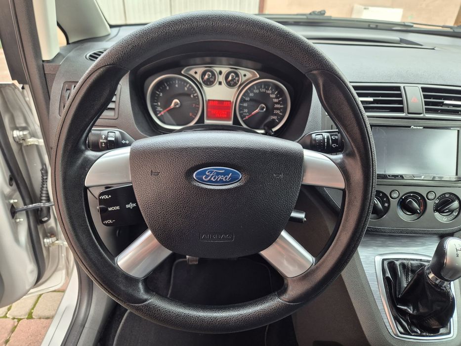 Продається свіжопригнаний автомобіль Ford C-Max 2008 рестайлинг.