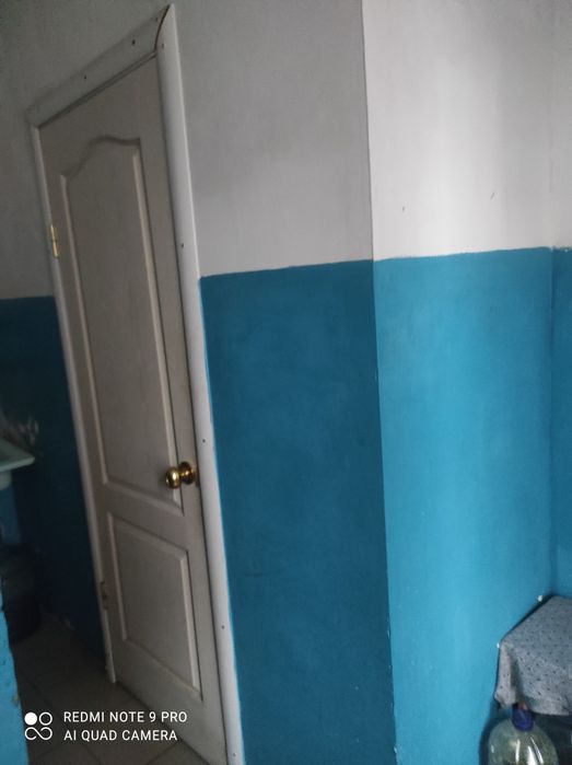 Продаж простора кімната в гуртожитку