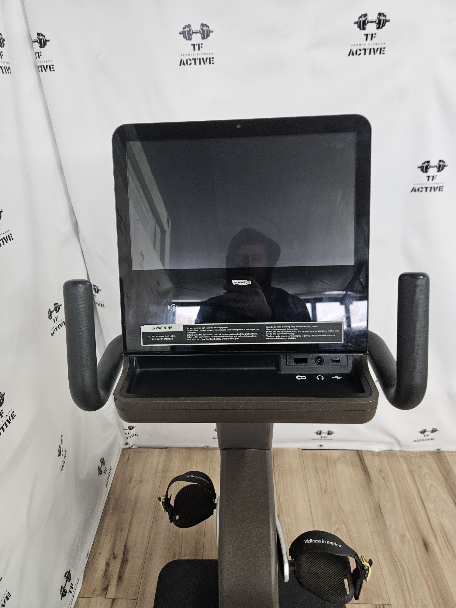 Rower poziomy technogym artis recline unity3