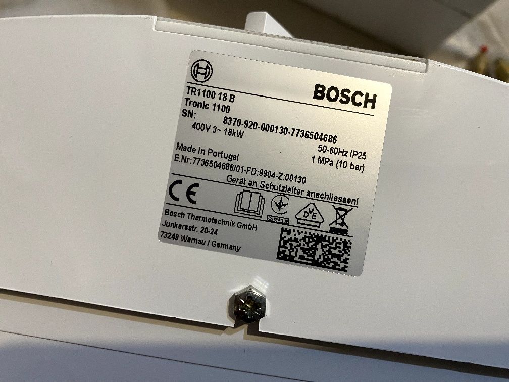 Водонагреватель проточний Bosch 6.6 л/мин. Tronic TR 1100 18 B