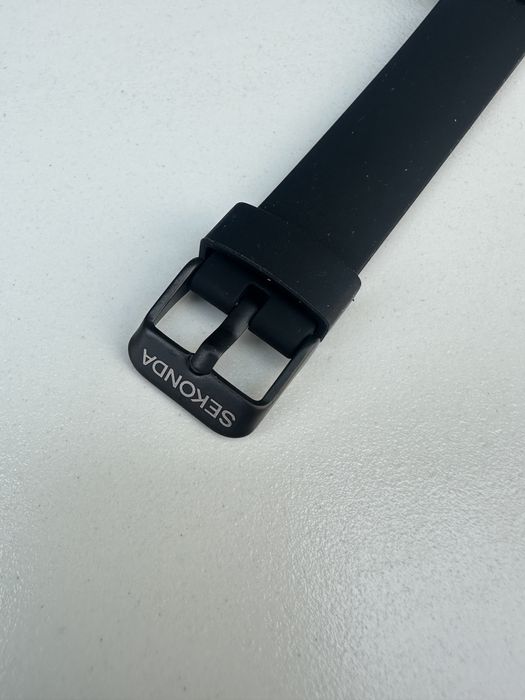 Nowy smartwatch Sekonda Track 26mm czarny silikonowy pasek