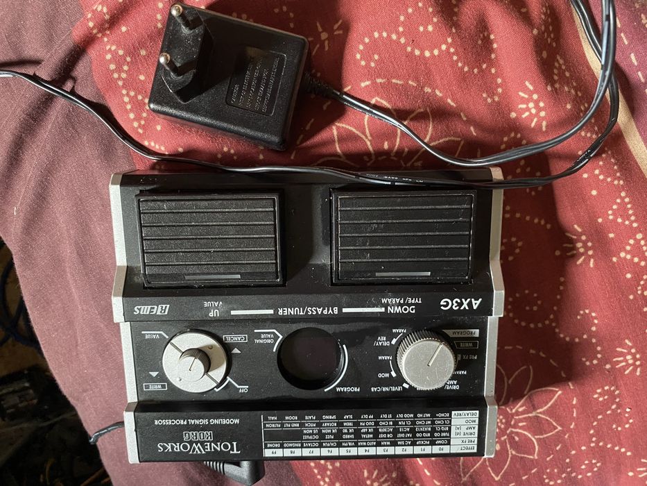 Гітарний процесор Korg AX3G