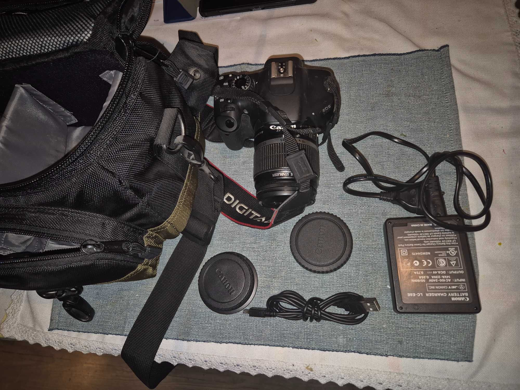 Canon EOS 550D + Obiektyw 18-55
