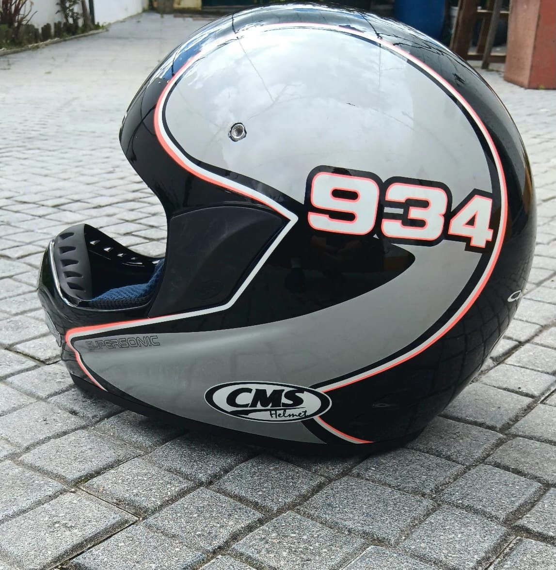 Capacete mota preto cms