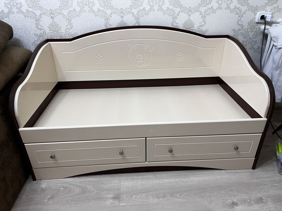 Дитячий диван дитяче ліжко з матрасом детский диван