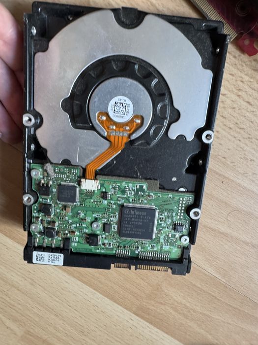 Продам все за 400  грн