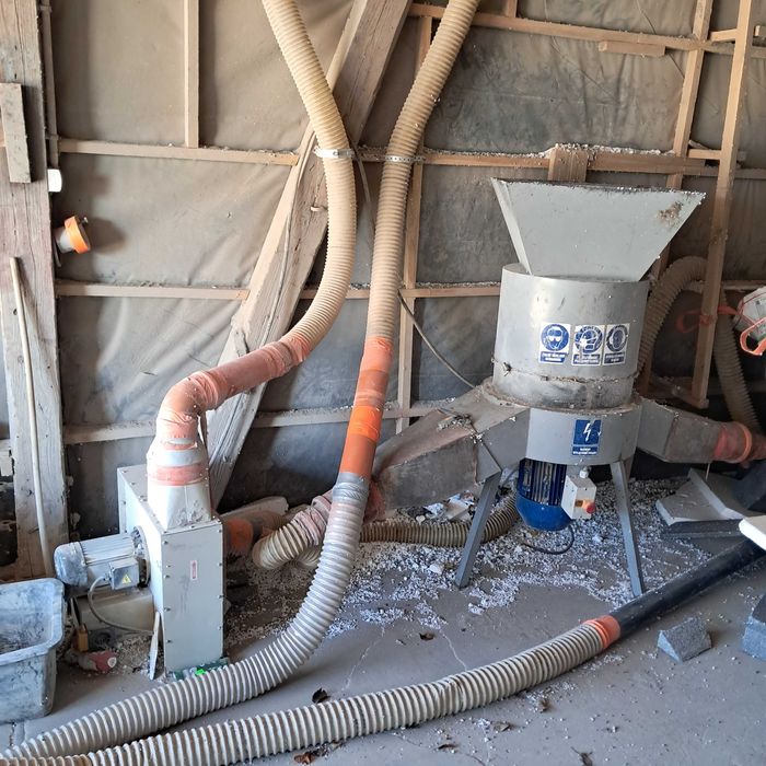 MŁYNEK  ROZDRABNIACZ mielenie styropianu