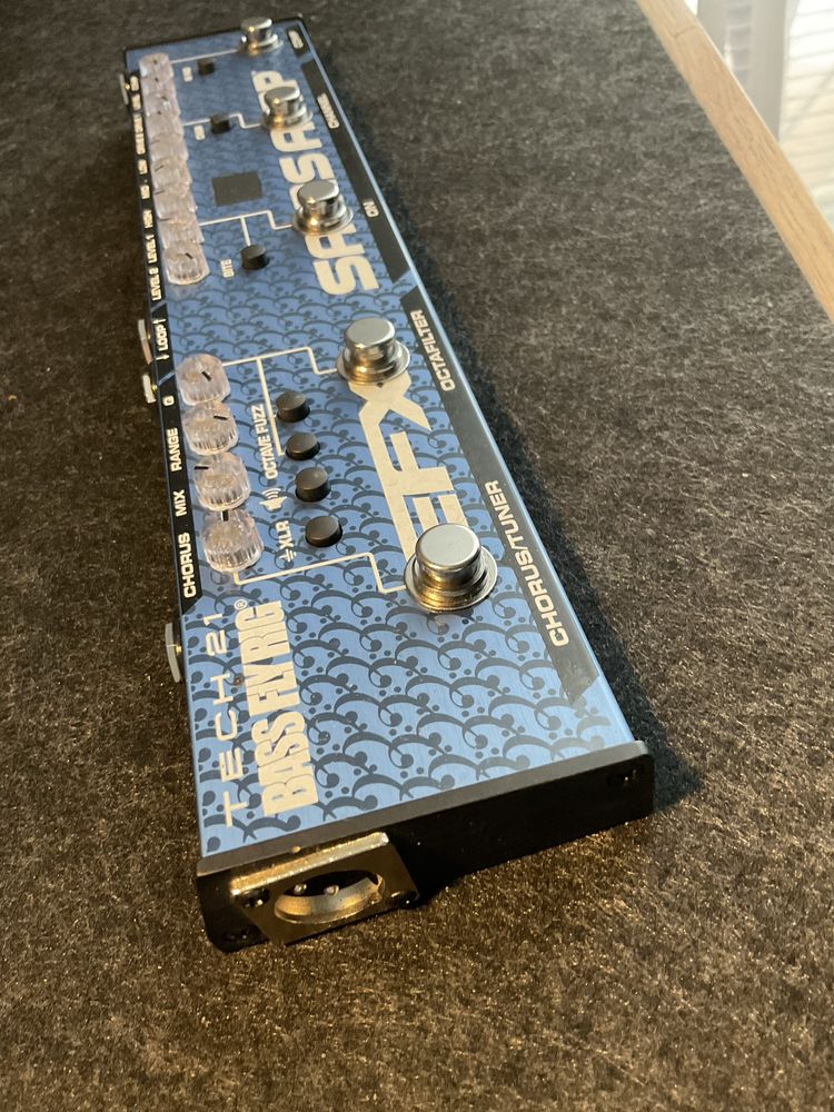 Tech 21 SansAmp Bass Fly Rig V2