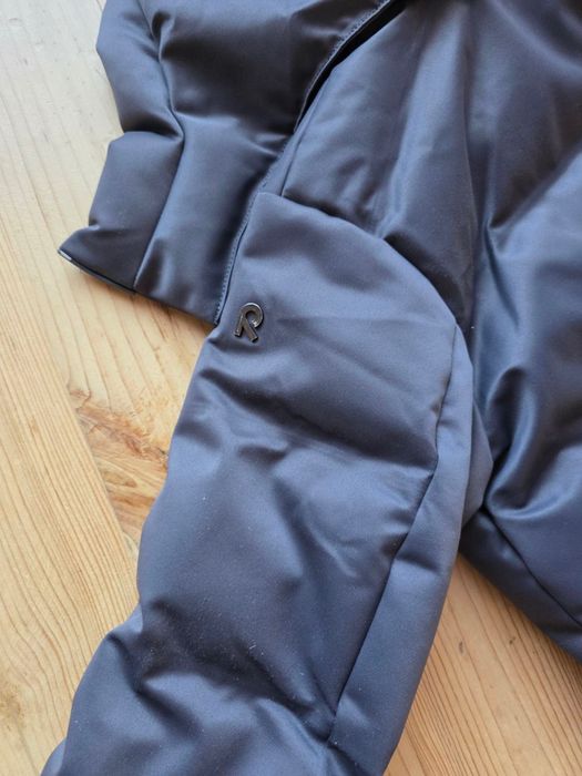 Продам зимову куртку Reima