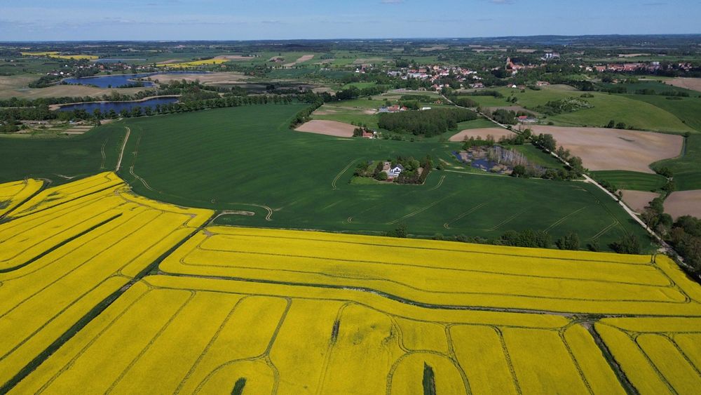 WARMIA i MAZURY -  0,52 ha  -  Działka budowlana malowniczo położona