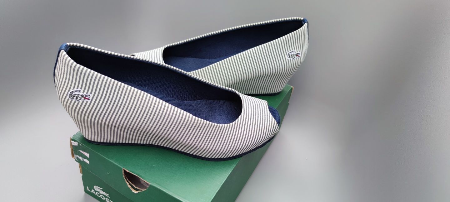 Lacoste nowe sandały na koturnie w paski biało granatowe rozmiar 39,5