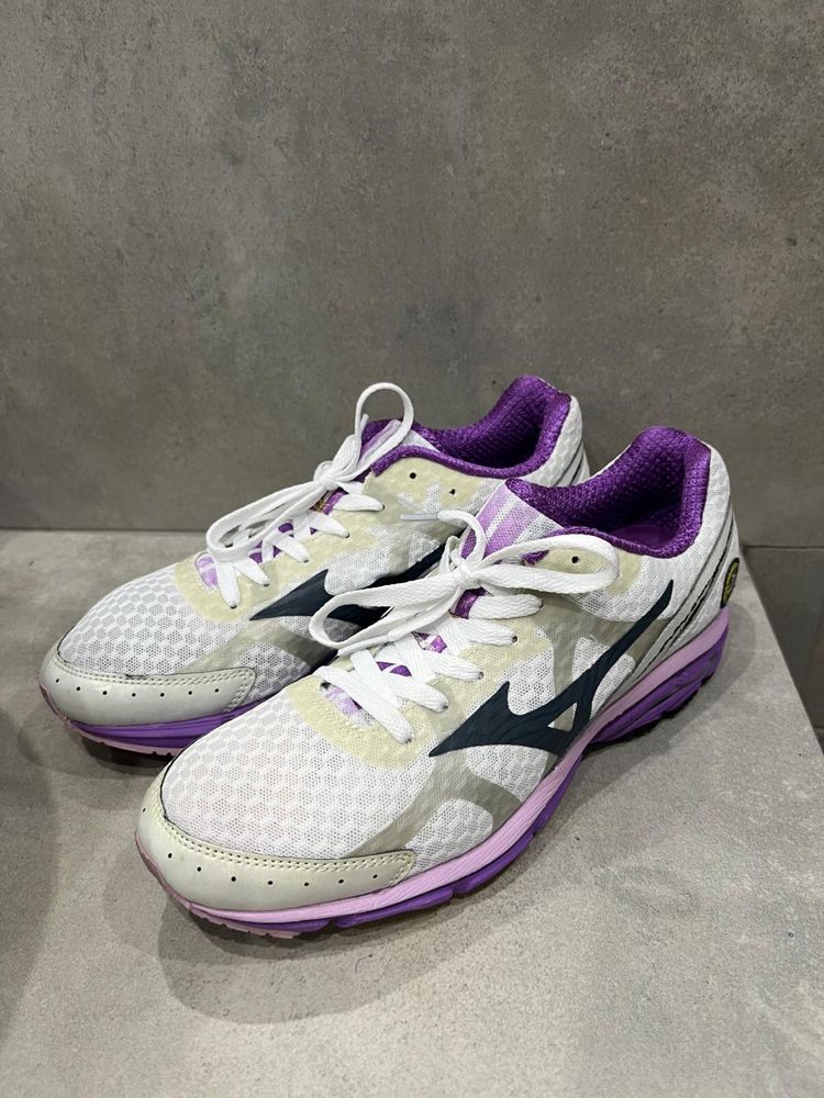 Buty Mizuno Wave Rider 17 rozmiar 40,5.