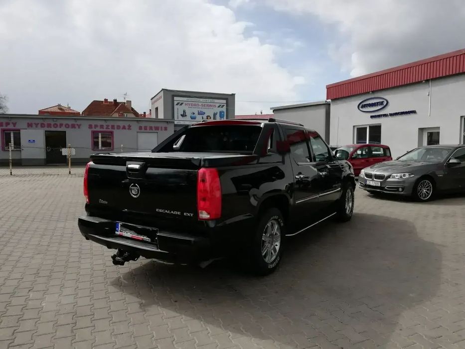 Cadillac Escalade Cadilkac Escalade EXT, w rzadkiej wersji pick.prawny  gotowy do jazdy.