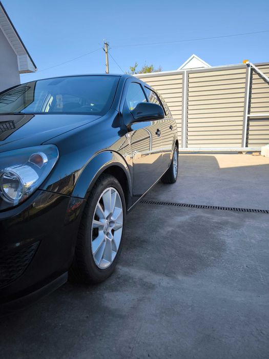 Opel Astra H, рік 2010, двигун 1,8 бензин