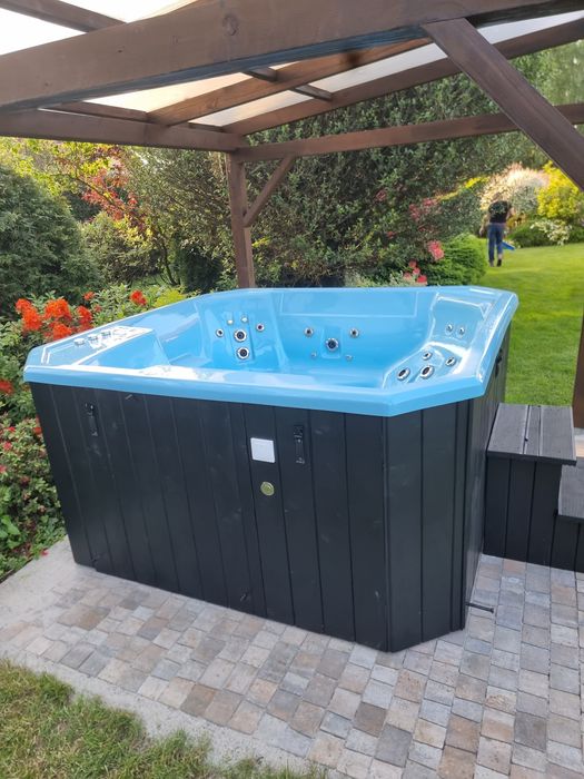 Jacuzzi ogrodowe balia wanna spa