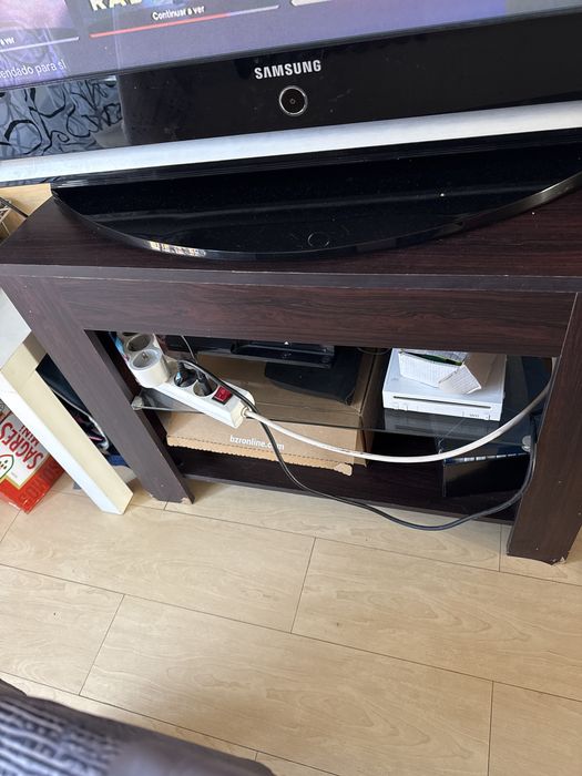 Mõvel de tv para restaurar