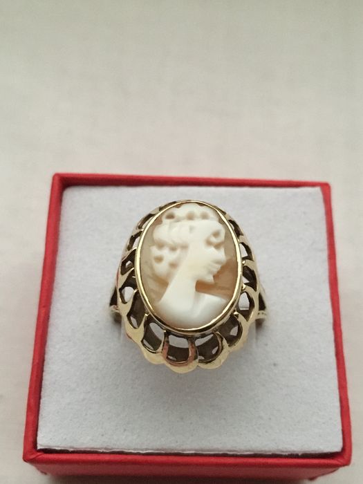 Pierścionek 14k złoty. Camea l-70- te.