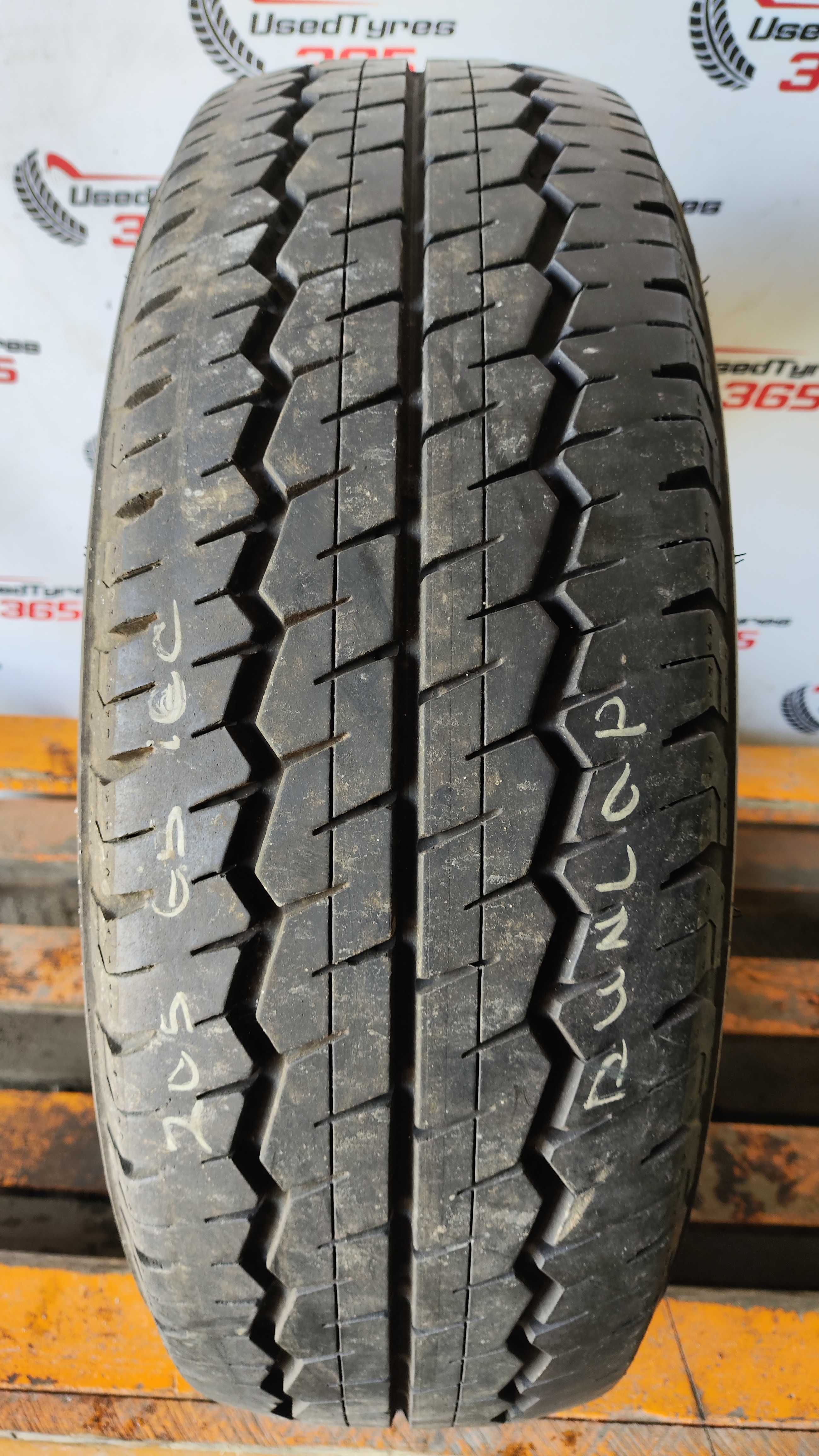 Шина Dunlop 205 65 R16C 107/105 T