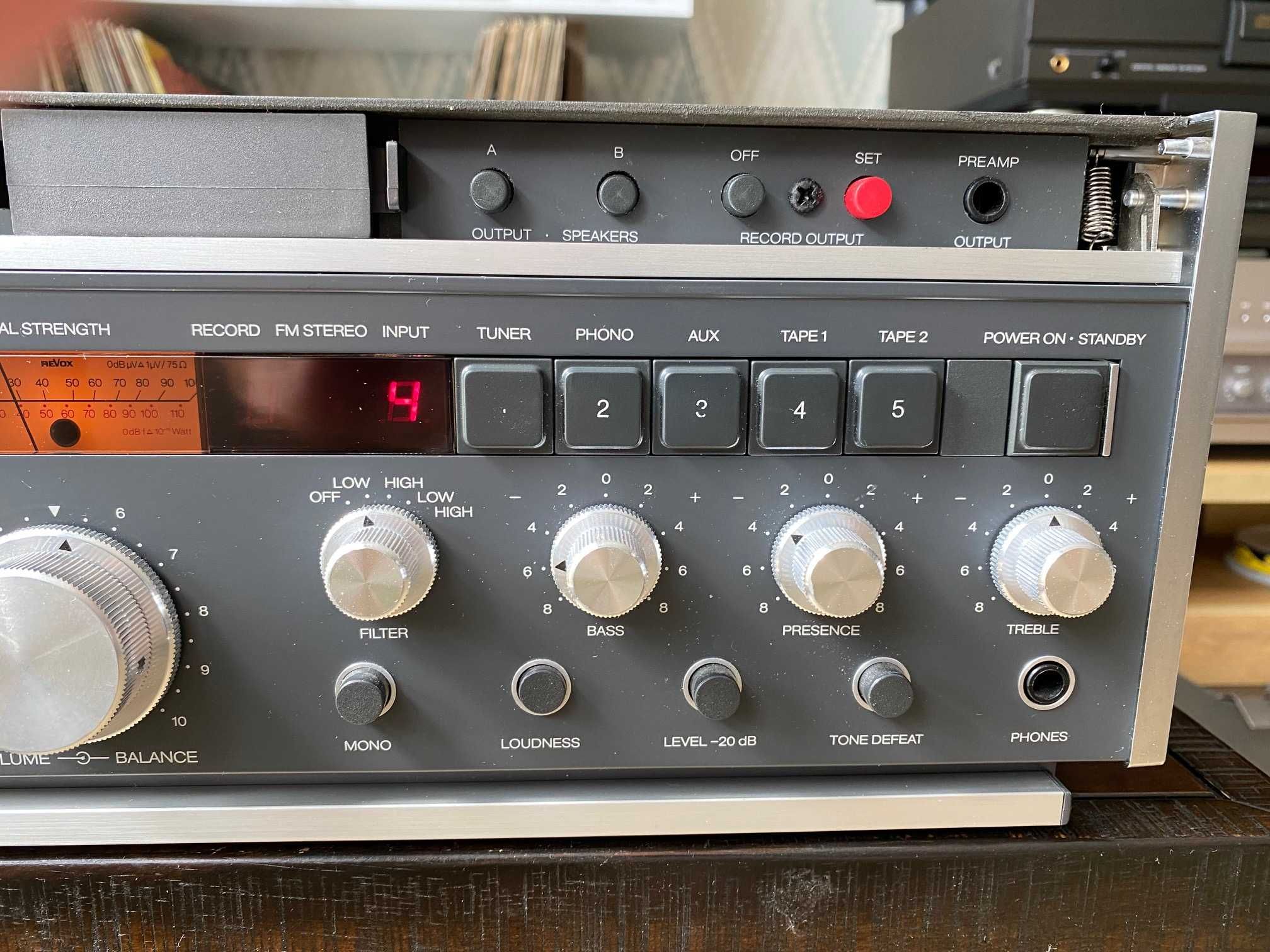 Revox B780 amplituner