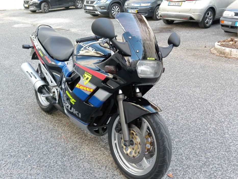 Suzuki katana muito rara