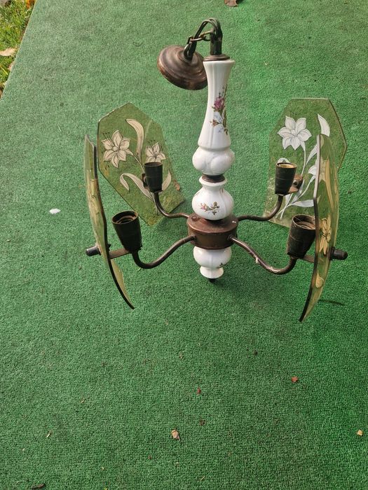 Żyrandol retro kompletny w kwiaty