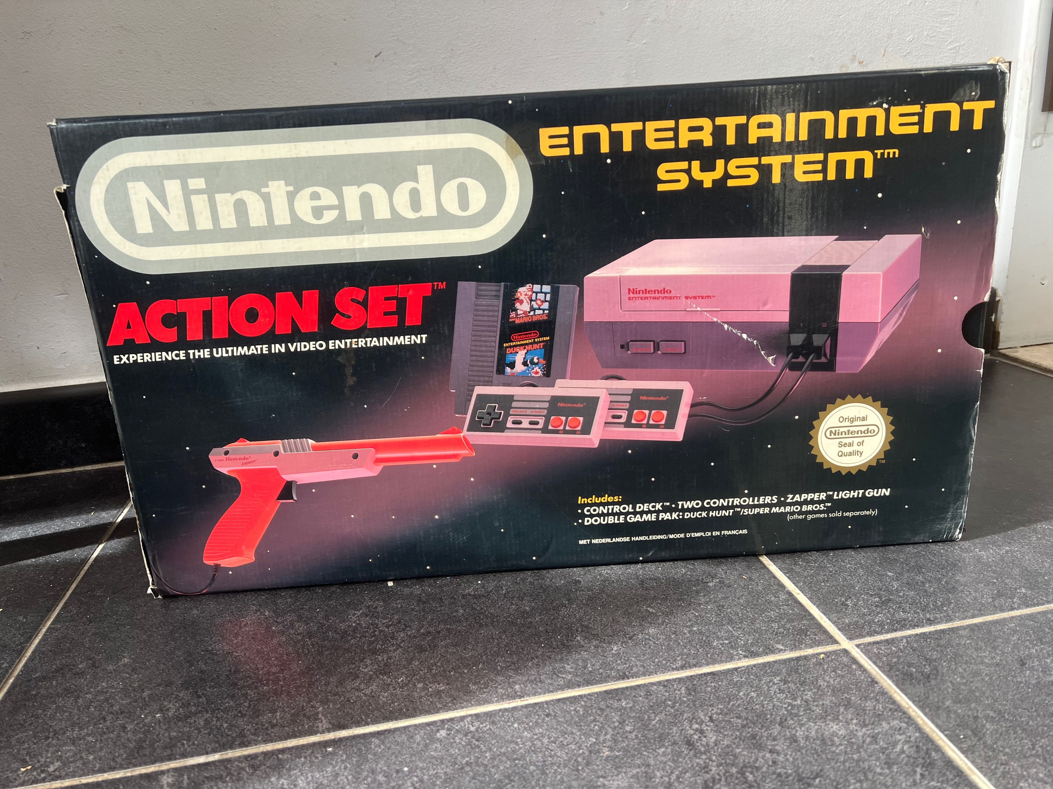 NES Nintendo Oryginał + gra + pistolet