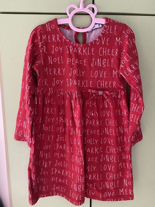 Платье на девочку