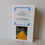 A Pirâmide - Ismail Kadaré