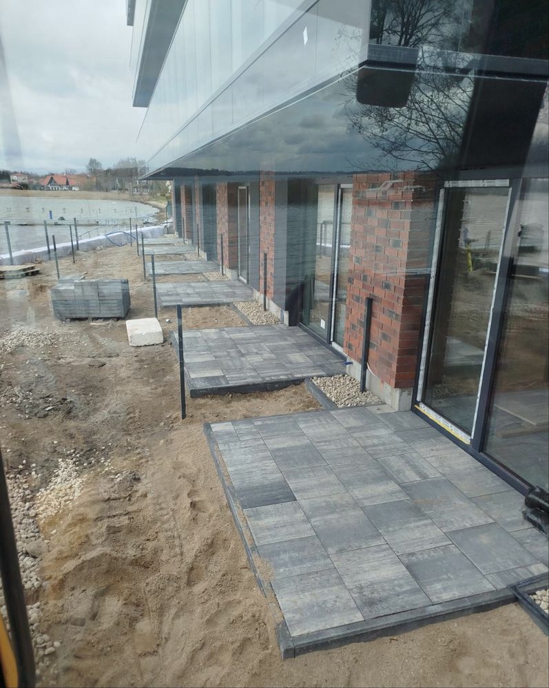 Kostka brukowa-Układanie kostki-Hds-koparka