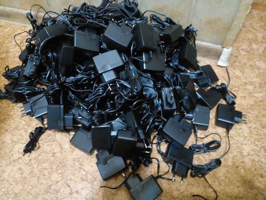 Блоки питания для ваших поделок 95 штук