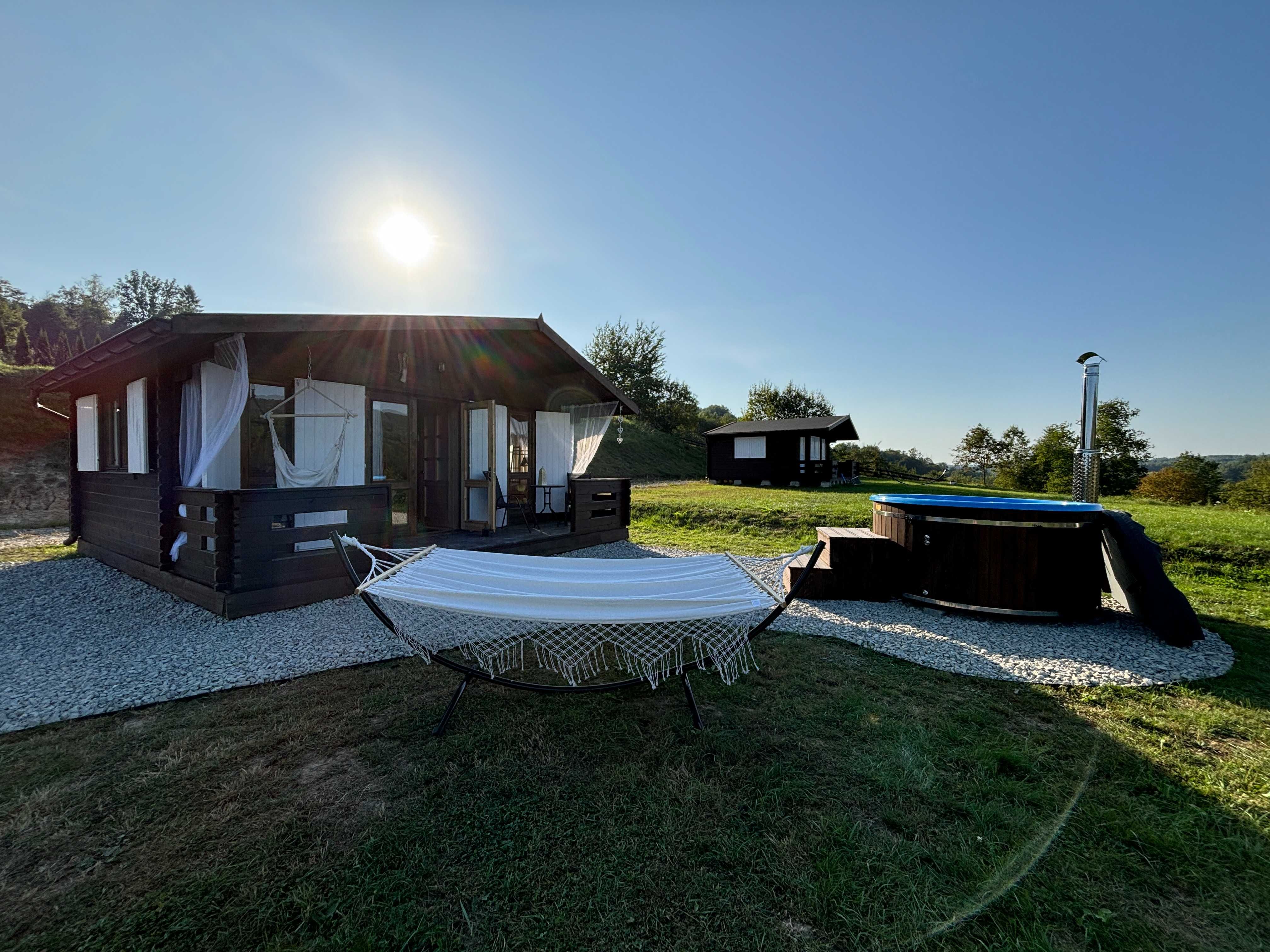 NOWOŚĆ- domek z własnym jacuzzi, kominek, klimatyzacja 360m2 ogród