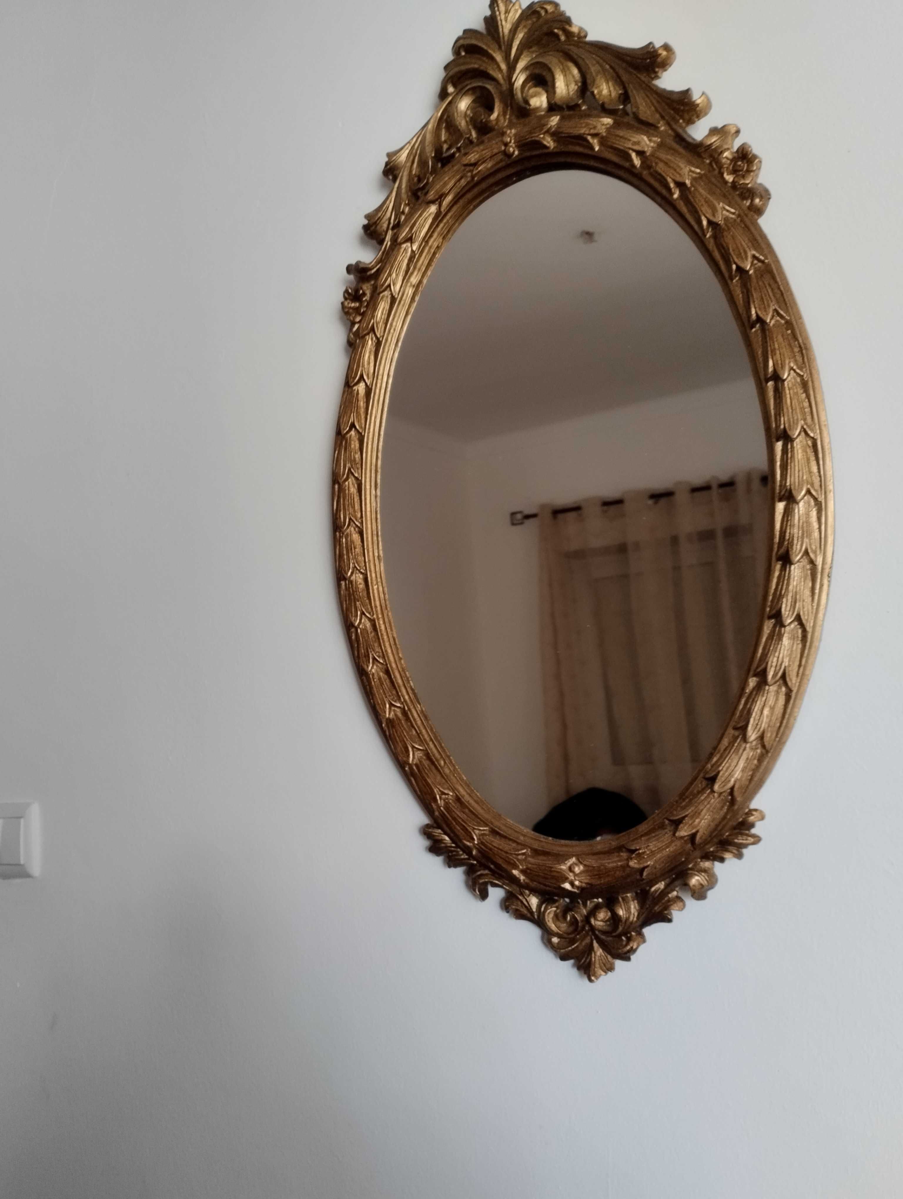 Espelho  dourado