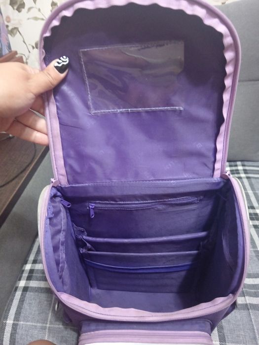 Портфель для 1-4 класа.