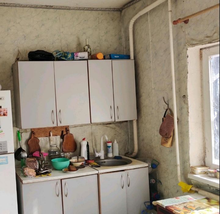 Левый берег  Березановка продам дом 3 отдельные ком+удобствами