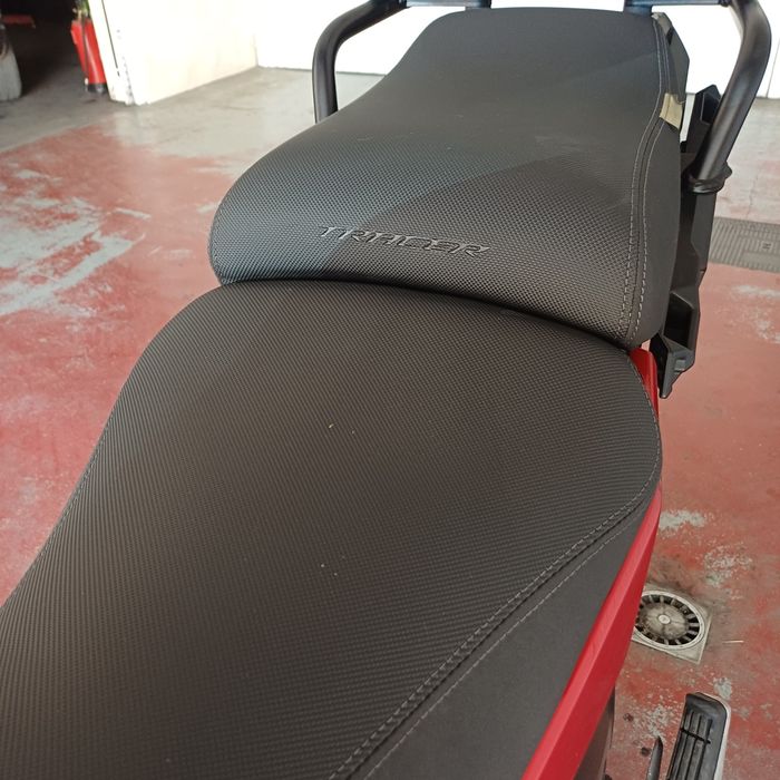 Yamaha tracer 900