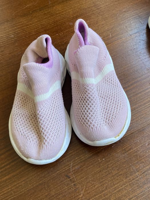 Кросівки на дівчинку 13,5 см та 13,7 см