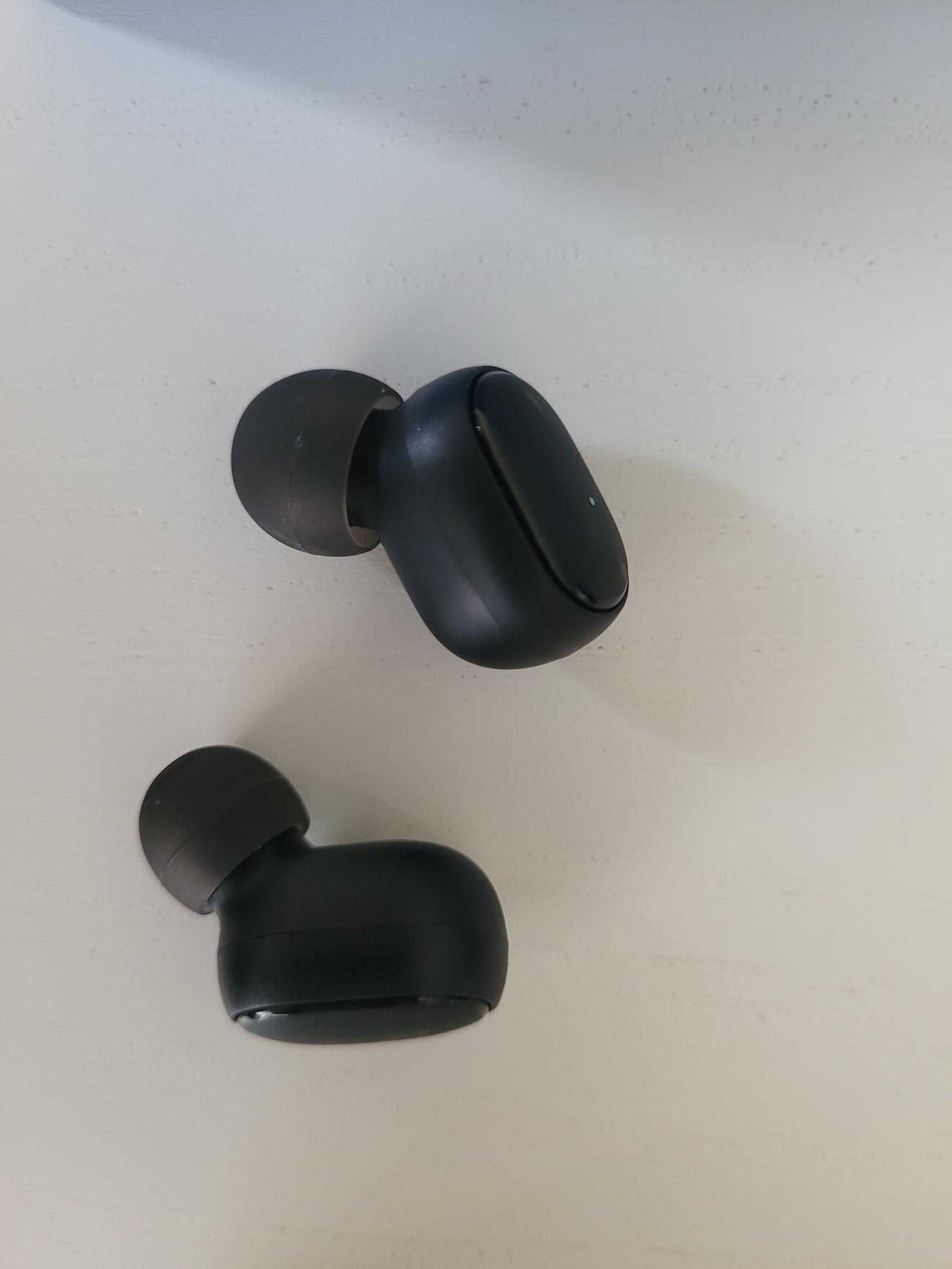 Auriculares True Wireless Xiaomi Earbuds Basic S Bluetooth Preto