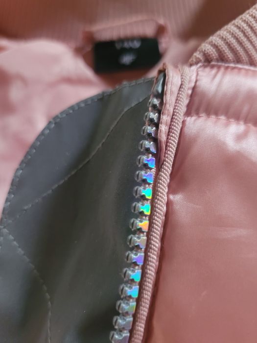 Kurtka bomberka, bejsbolówka, pikówka, przejściówka 4f, rozm 140