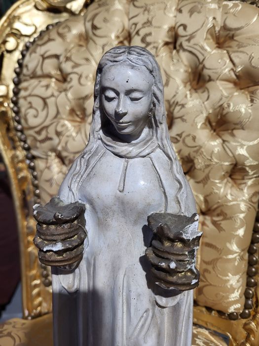 Stara figurka Święta Godolewa
