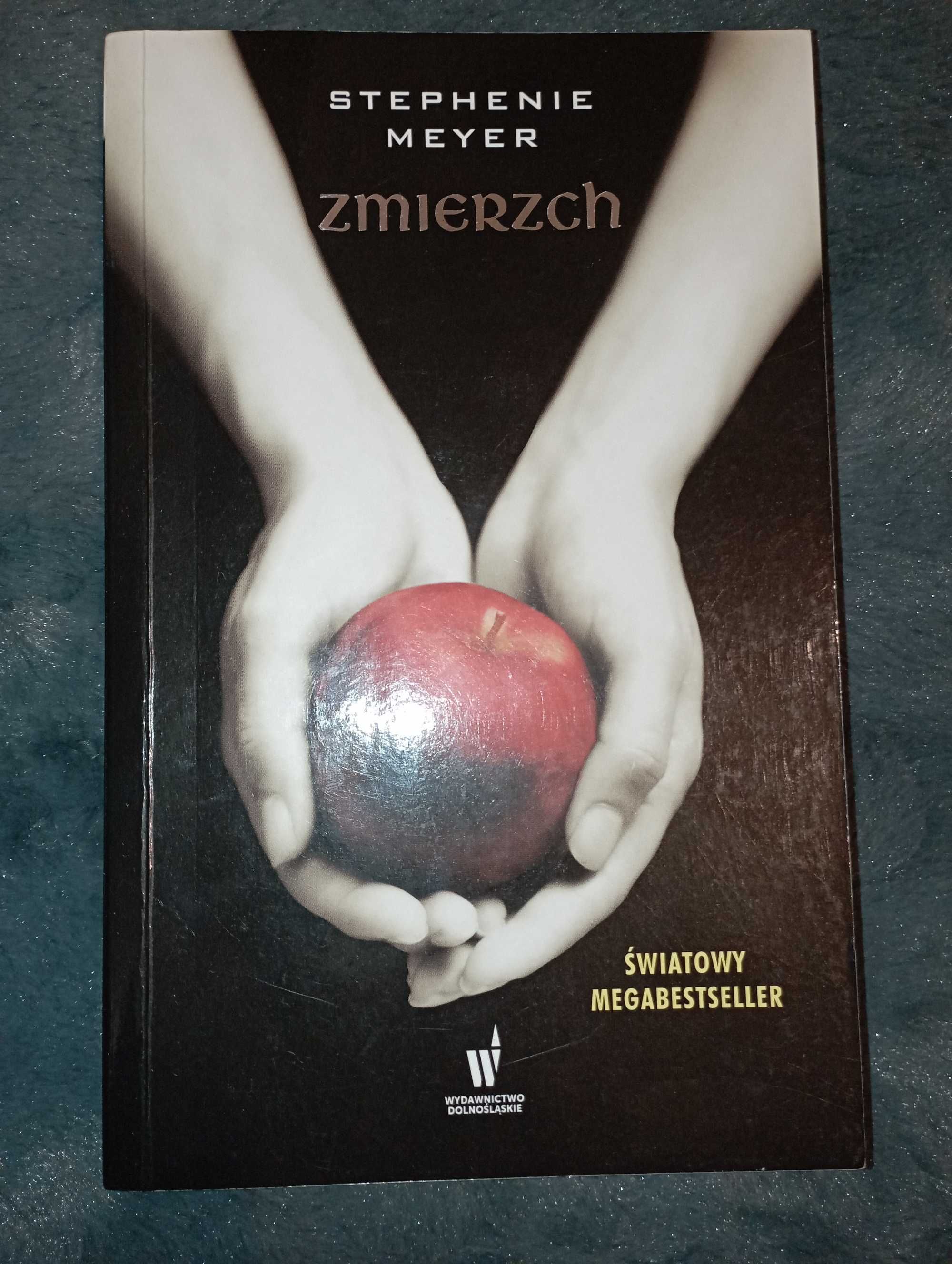 Książka "Zmierzch" Stephenie Meyer