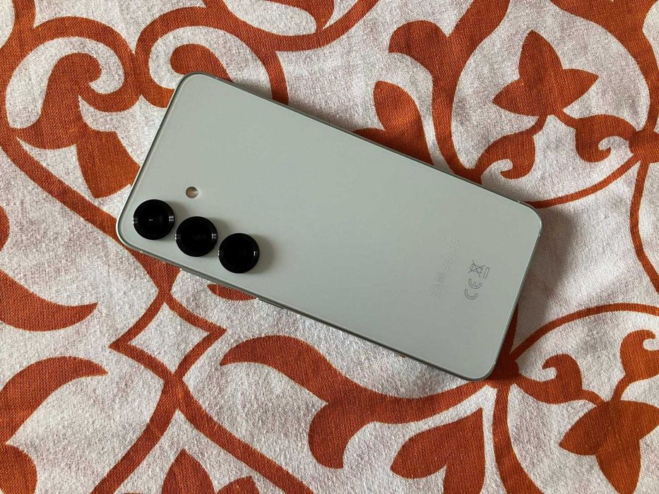 Samsung Galaxy S25 128GB rigorosamente novo e na garantia