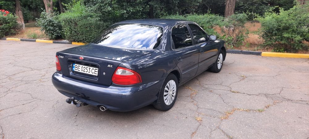 Продам или обмен  KIA Clarus 2.0i газ