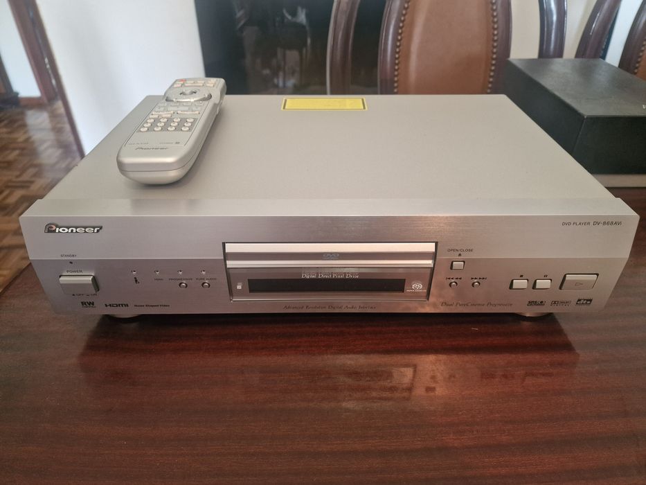 Pioneer DV-868AVi-S – Leitor DVD/SACD topo de gama (estado de coleção)