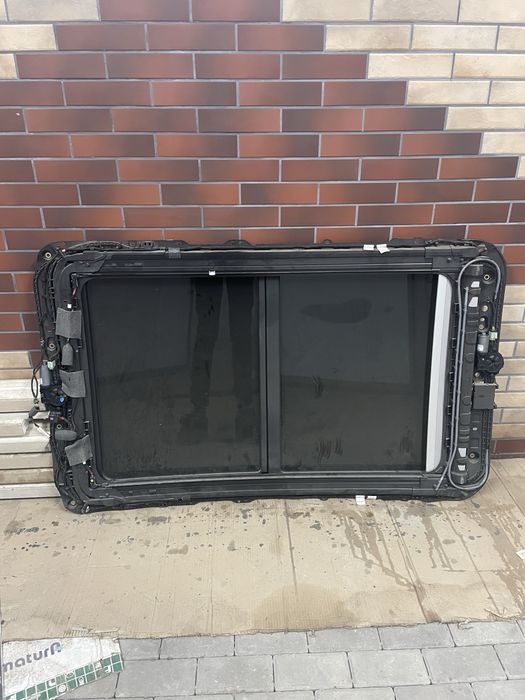 Panorama tiguan 2 5NA 877 041 D