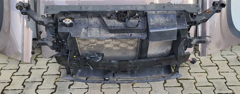 HYUNDAI SANTA FE IV Передня панель, телевізор