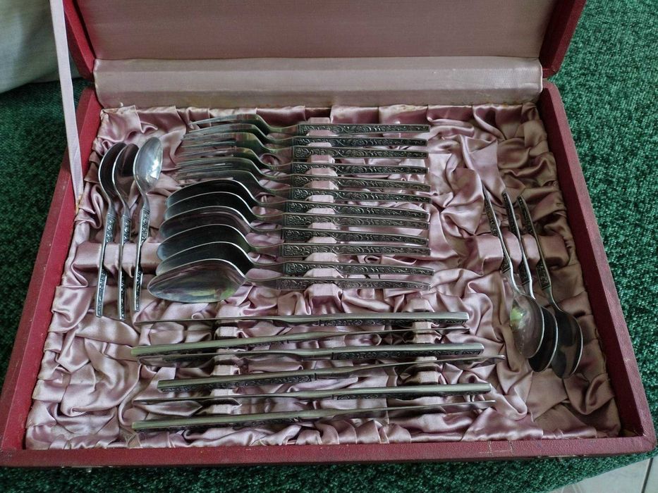 Zestaw sztućców PRL - 24 elementy w pudełku - ROSTFREI