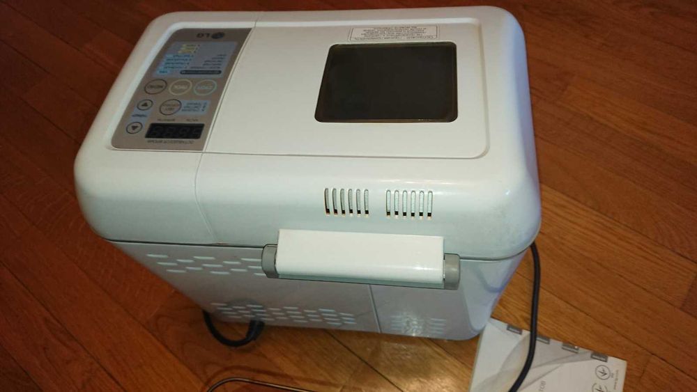 Хлебопечь LG HB-1051CJ
