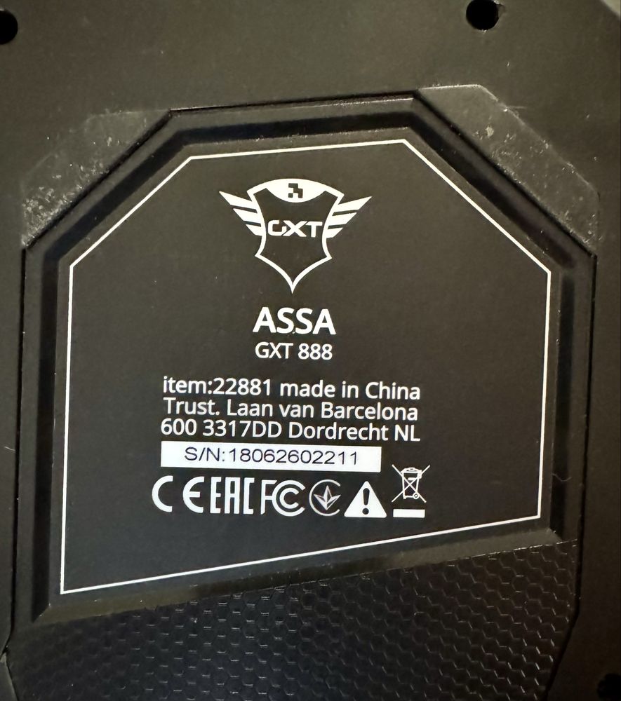 Teclado TRUST GXT 888 Assa