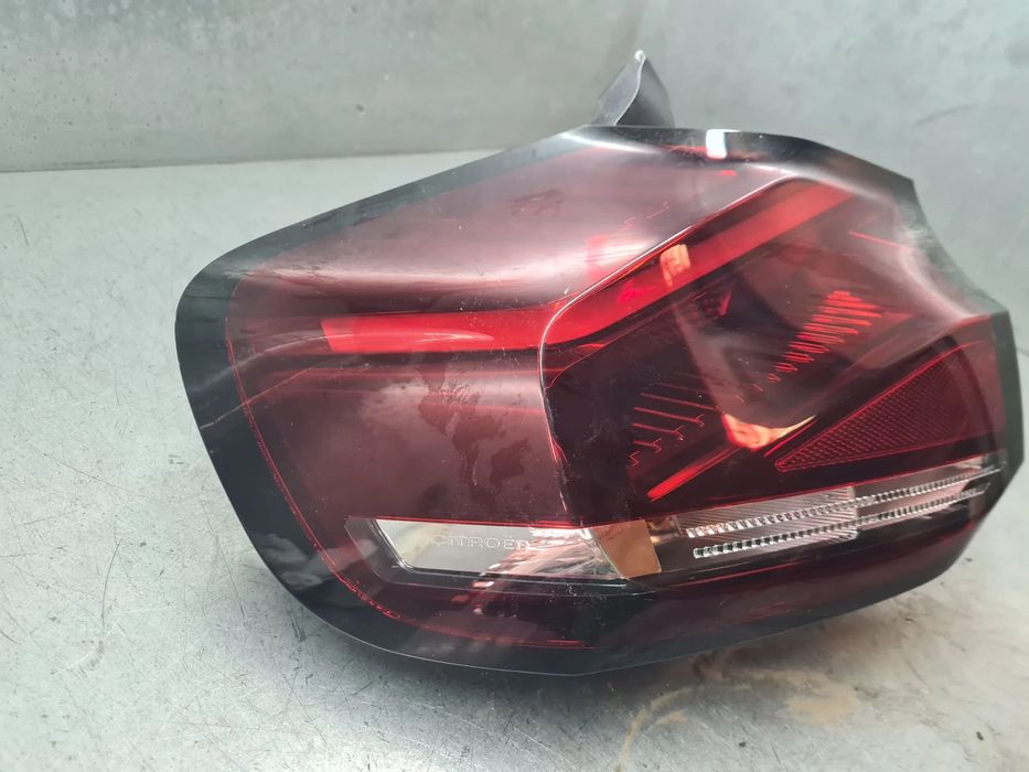 Farolim esquerdo CITROËN C4 III